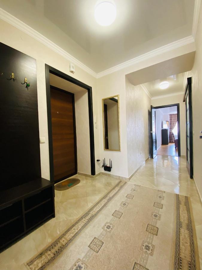 Центр. Поруч Парк Та Став Apartment Ternopil Exterior photo